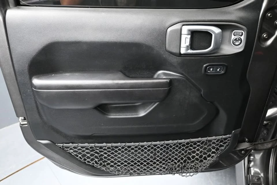 2021 Jeep JT Gladiator - Image 17 of 20
