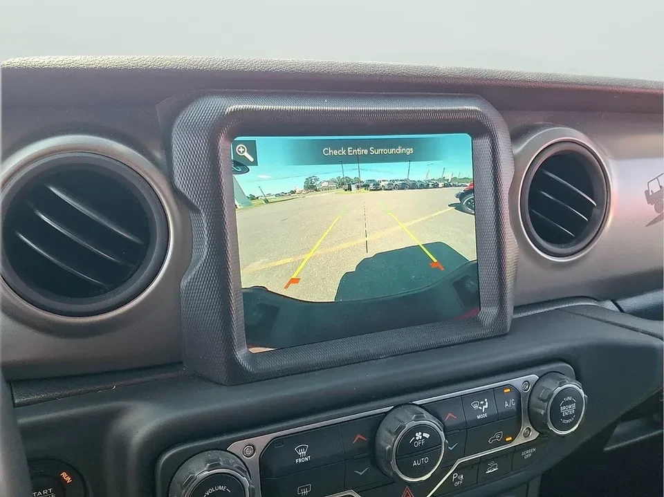 2021 Jeep JT Gladiator - Image 11 of 14