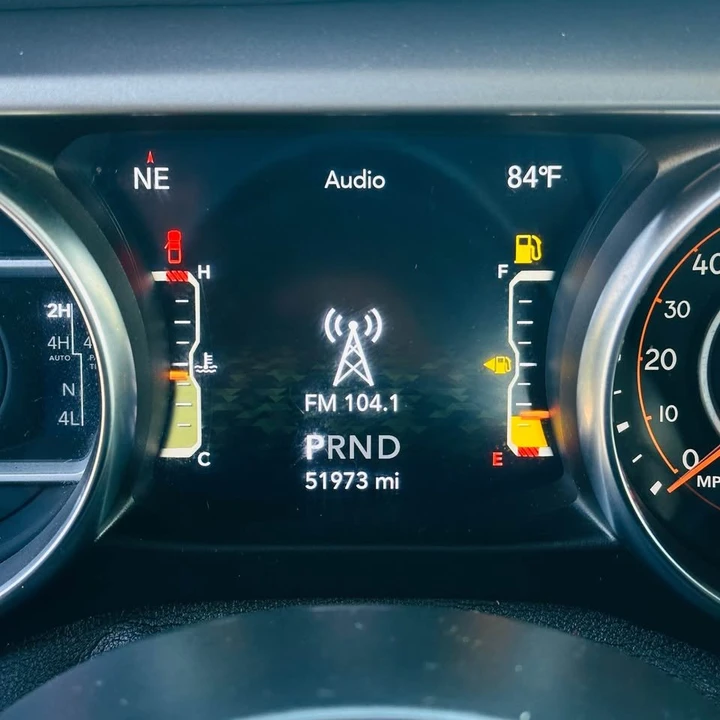 2021 Jeep JT Gladiator - Image 14 of 15