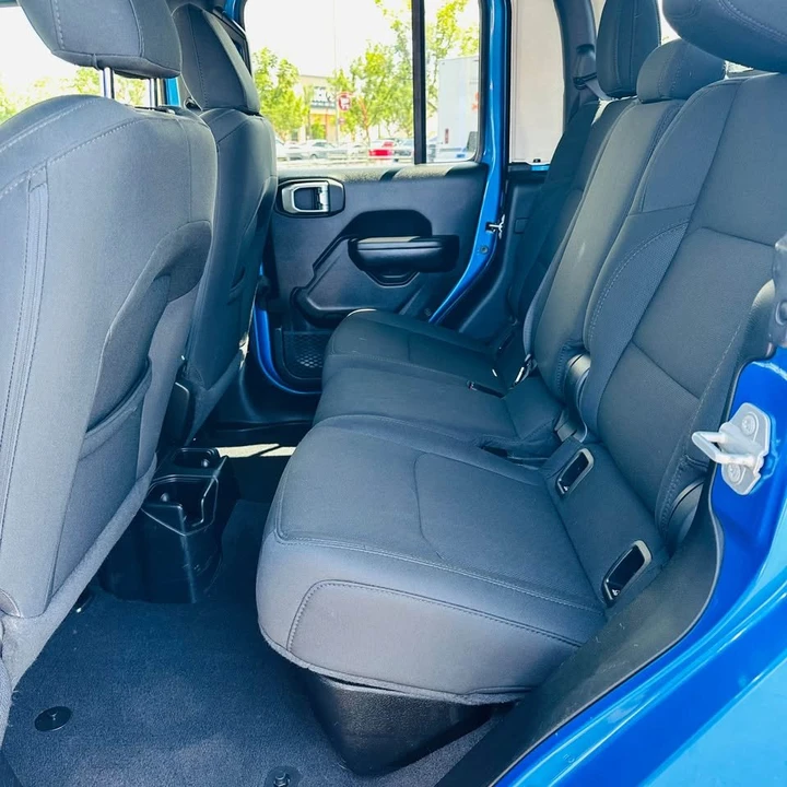 2021 Jeep JT Gladiator - Image 12 of 15