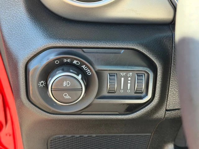 2021 Jeep JT Gladiator - Image 11 of 20