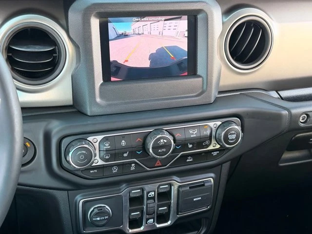 2021 Jeep JT Gladiator - Image 16 of 20