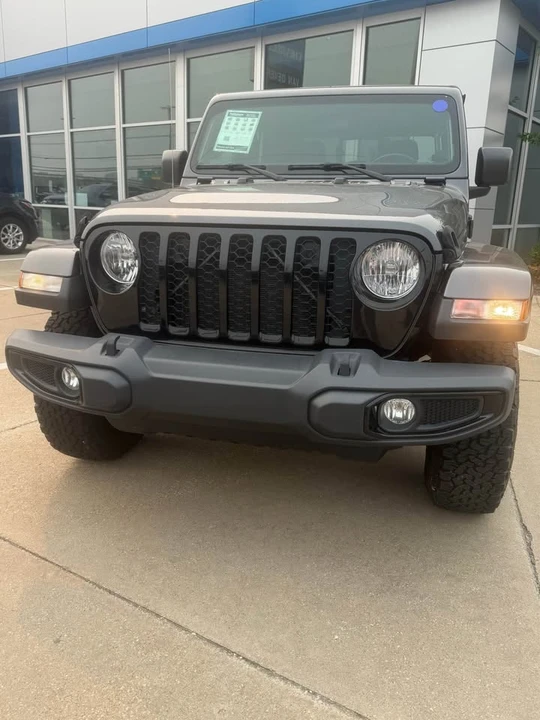 2021 Jeep JT Gladiator - Image 11 of 12