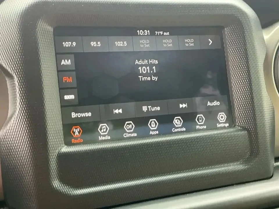 2021 Jeep JT Gladiator - Image 10 of 14