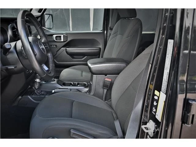 2021 Jeep JT Gladiator - Image 13 of 20
