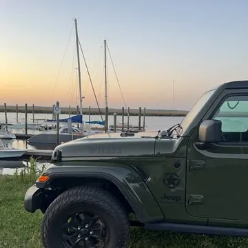 2021 Jeep Gladiator Willys