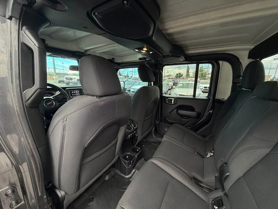 2021 Jeep JT Gladiator - Image 10 of 16