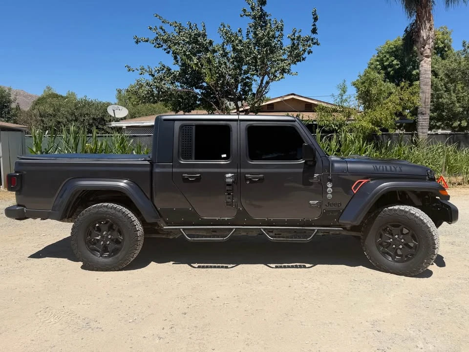 2021 Jeep JT Gladiator - Image 3 of 19