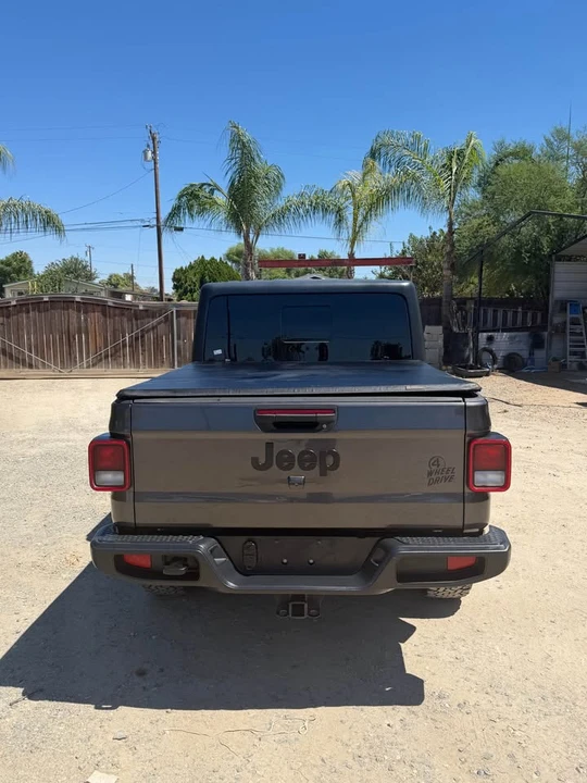 2021 Jeep JT Gladiator - Image 5 of 19