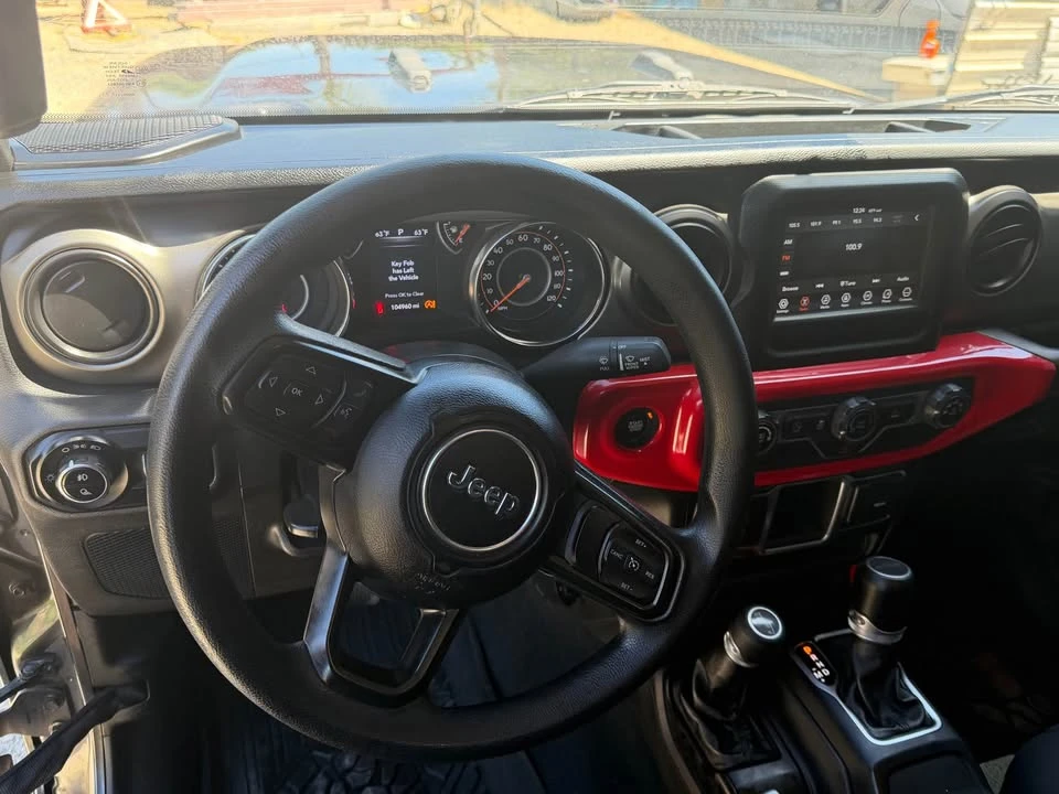 2021 Jeep JT Gladiator - Image 11 of 19