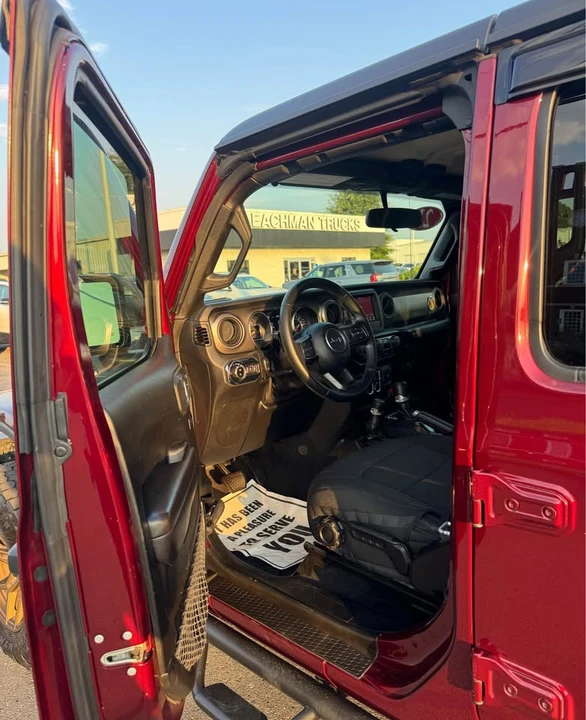 2021 Jeep JT Gladiator - Image 6 of 8