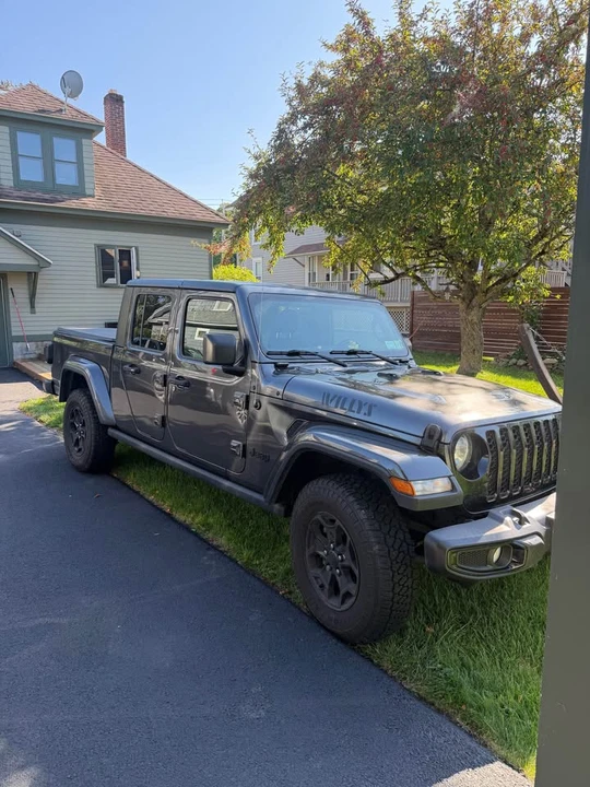 2021 Jeep JT Gladiator - Image 3 of 10