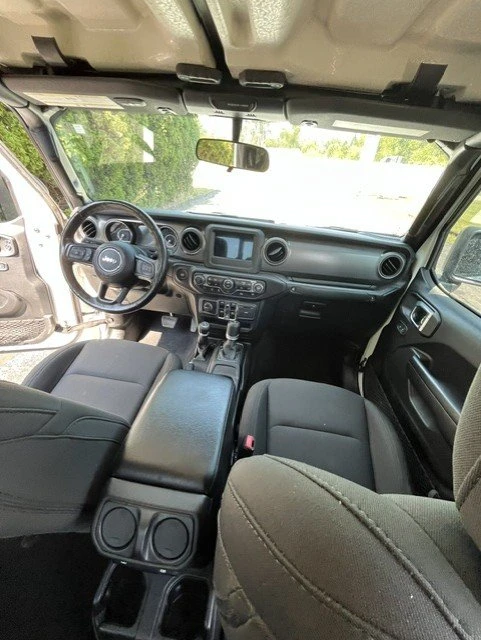 2021 Jeep JT Gladiator - Image 12 of 15