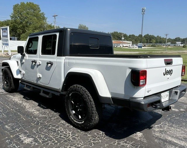 2021 Jeep JT Gladiator - Image 2 of 15