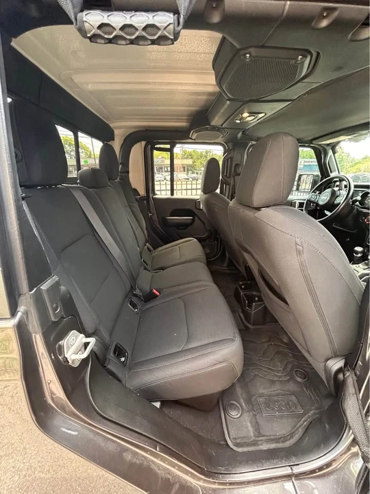 2021 Jeep JT Gladiator - Image 4 of 12