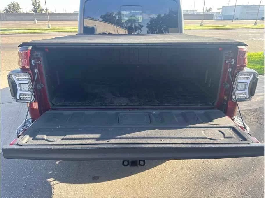 2021 Jeep JT Gladiator - Image 9 of 15