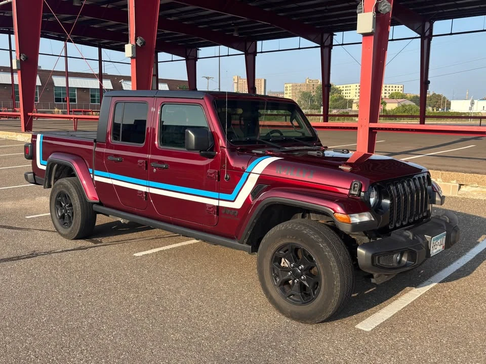 2021 Jeep JT Gladiator - Image 13 of 16
