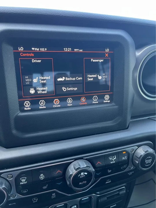 2021 Jeep JT Gladiator - Image 15 of 18