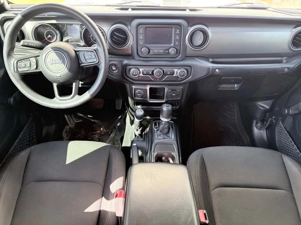 2021 Jeep JT Gladiator - Image 14 of 20