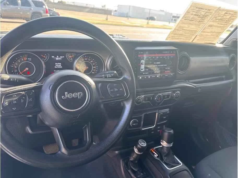 2021 Jeep JT Gladiator - Image 13 of 15