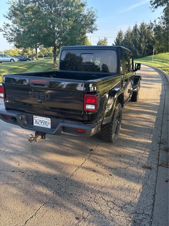 2021 Jeep JT Gladiator - Image 2 of 6