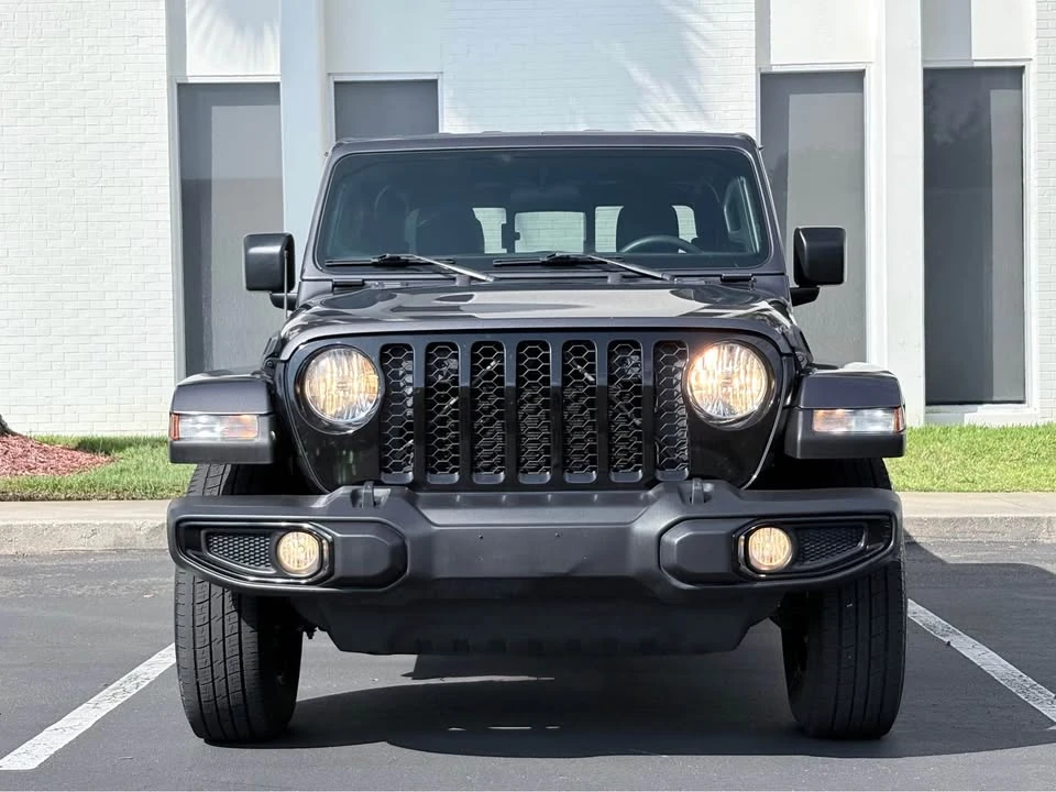 2021 Jeep JT Gladiator - Image 2 of 20