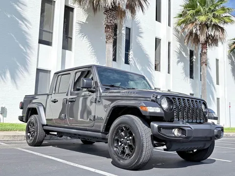 2021 Jeep Gladiator Willys Sport Pickup 4D 5 ft