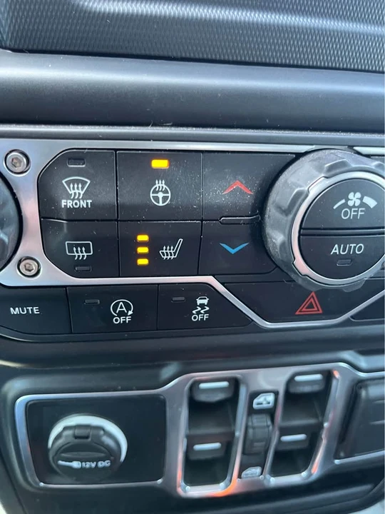 2021 Jeep JT Gladiator - Image 14 of 18