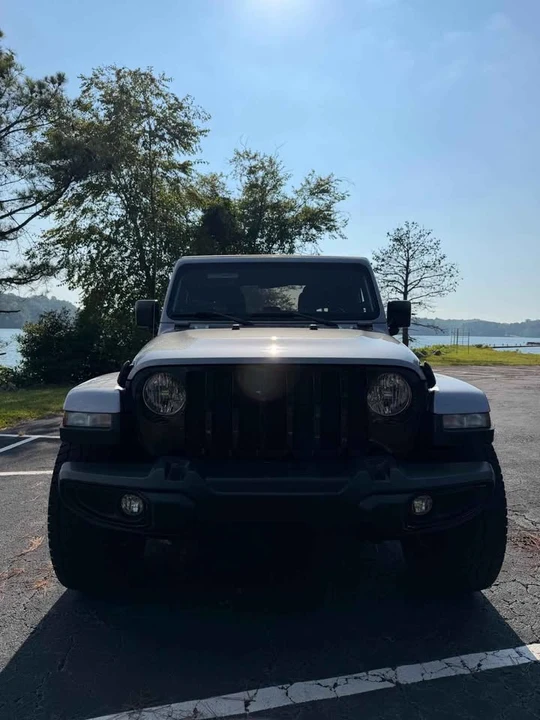 2021 Jeep JT Gladiator - Image 15 of 19
