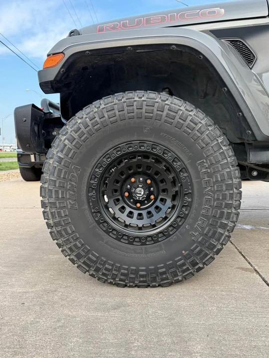 2021 Jeep JT Gladiator - Image 9 of 16