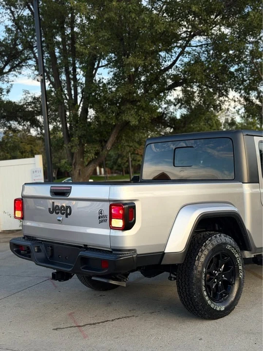 2021 Jeep JT Gladiator - Image 7 of 16