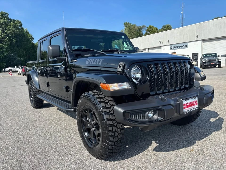2021 Jeep JT Gladiator - Image 2 of 11