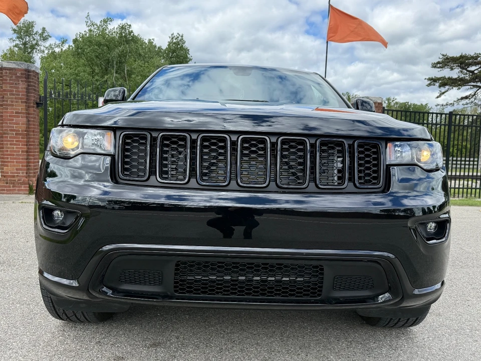 2021 Jeep WK2 Grand Cherokee - Image 2 of 17