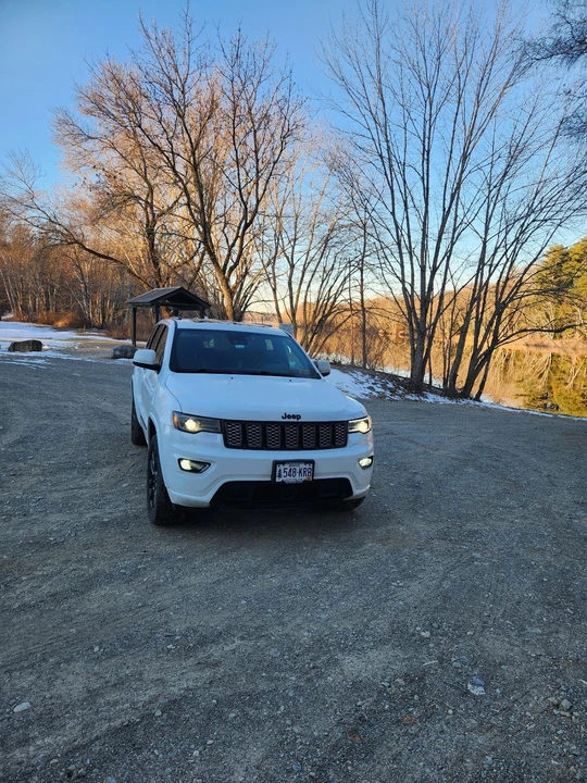 2021 Jeep KL Cherokee - Image 2 of 8