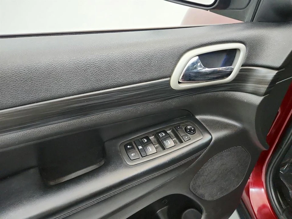 2021 Jeep - Image 22 of 31