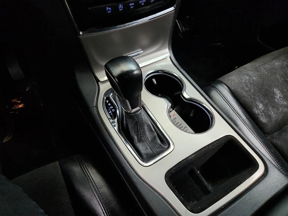 2021 Jeep - Image 18 of 31