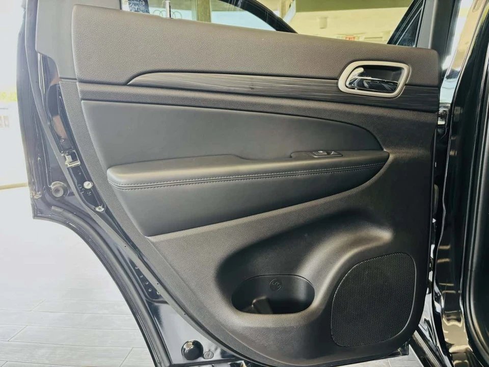2021 Jeep - Image 30 of 31