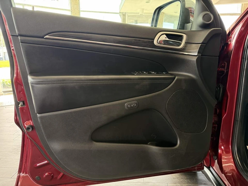 2021 Jeep Grand Cherokee - Image 23 of 31