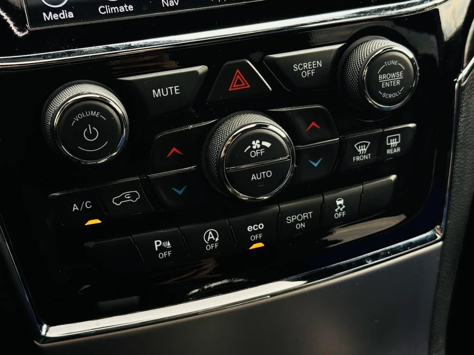 2021 Jeep Grand Cherokee - Image 16 of 19