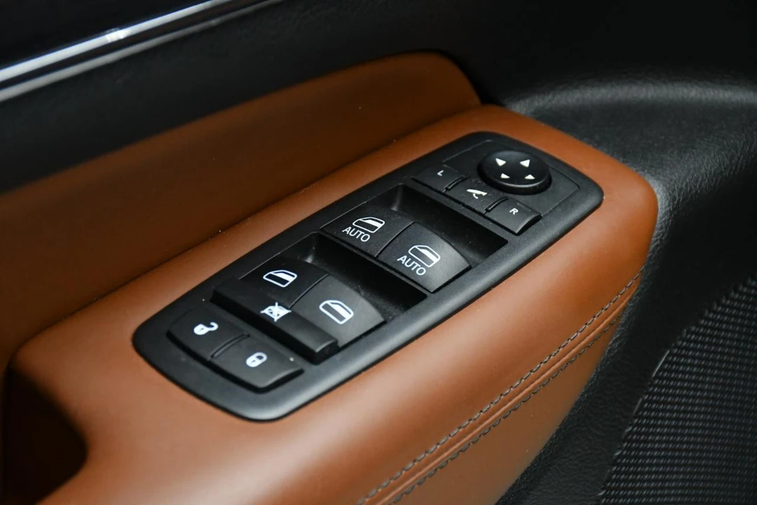 2021 Jeep - Image 15 of 31