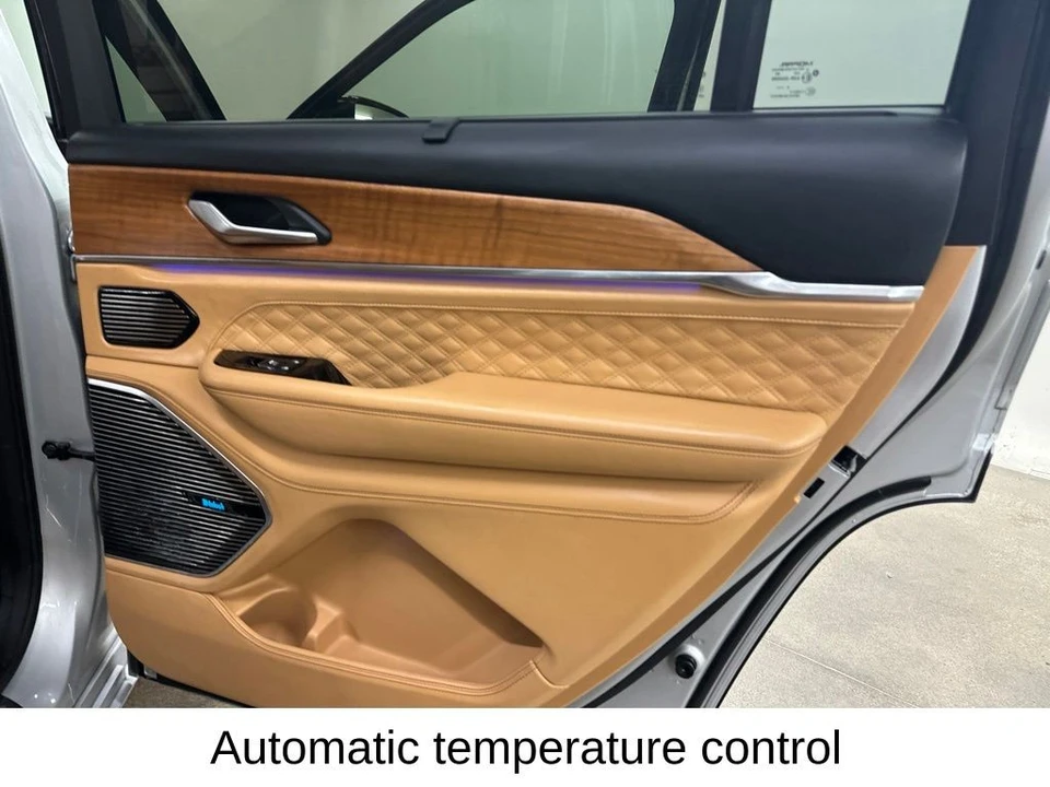 2021 Jeep WK2 Grand Cherokee - Image 27 of 31