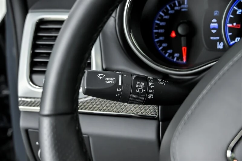 2021 Jeep - Image 25 of 31