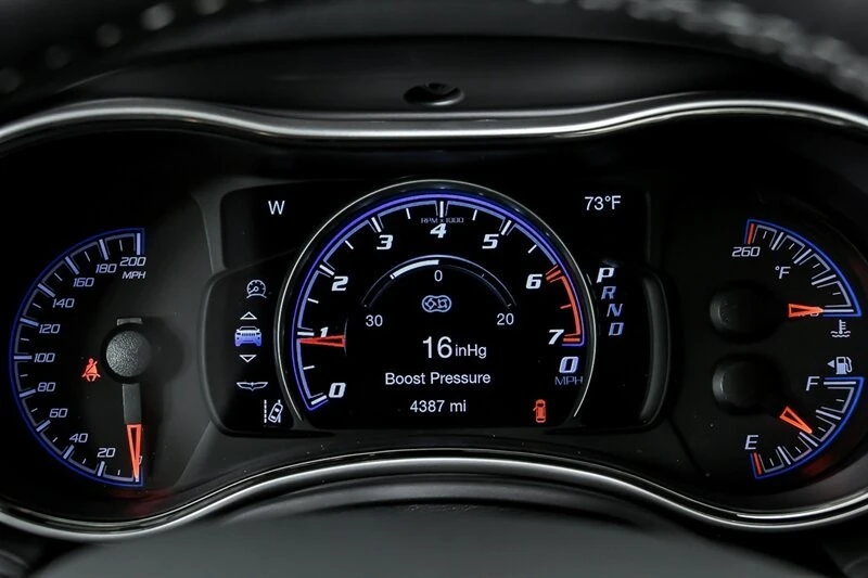 2021 Jeep - Image 23 of 31