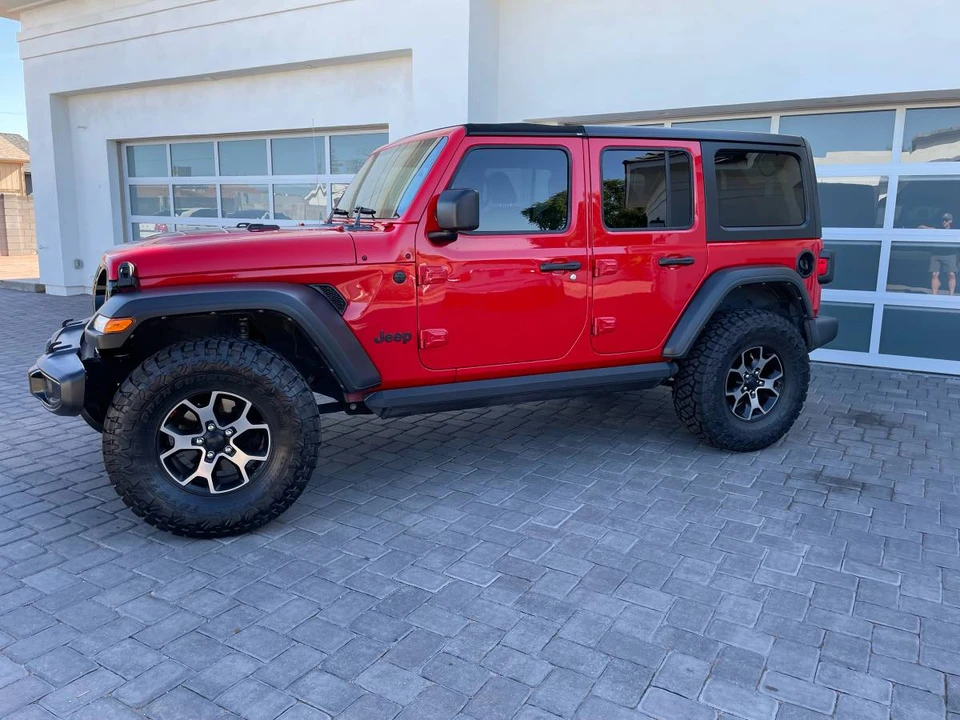 2021 Jeep JL Wrangler - Image 2 of 9