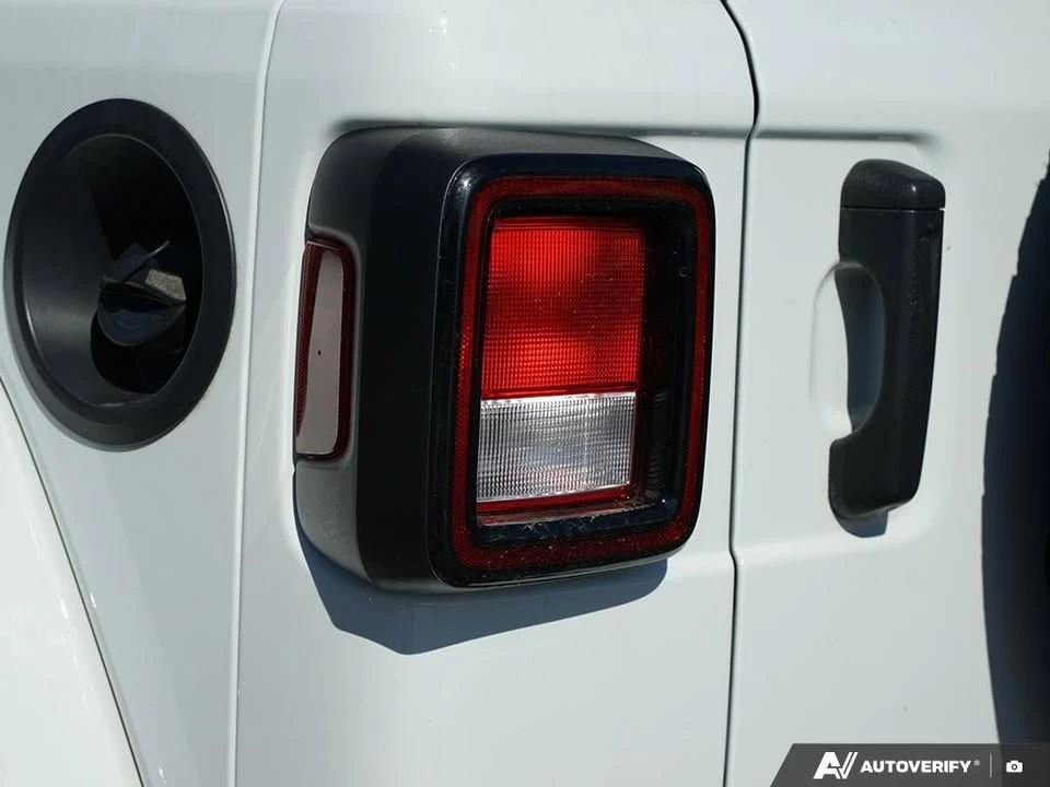 2021 Jeep JL Wrangler - Image 20 of 20