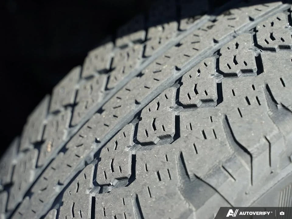 2021 Jeep JL Wrangler - Image 16 of 20