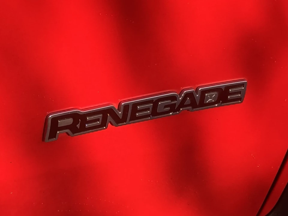 2021 Jeep Renegade - Image 14 of 21