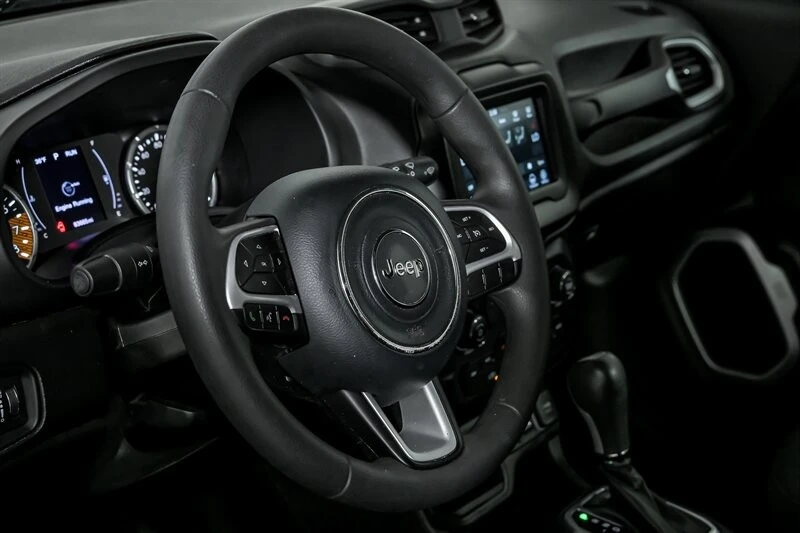 2021 Jeep Renegade - Image 20 of 21