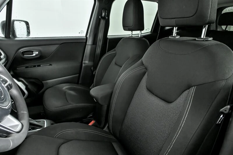 2021 Jeep Renegade - Image 18 of 21