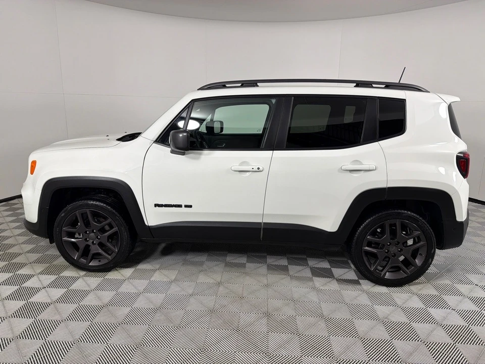 2021 Jeep Renegade - Image 8 of 21